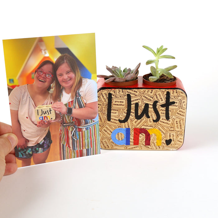 YAB Artist Pot - I Just Am. Artists